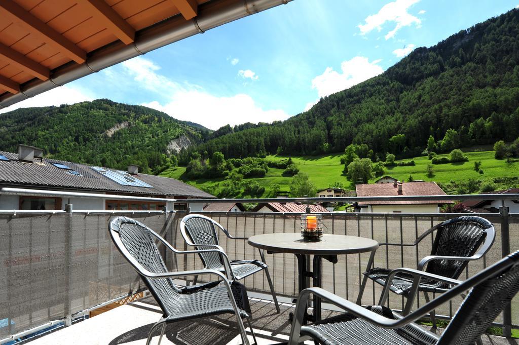 Apart Am Brunnen Ried im Oberinntal Exterior foto